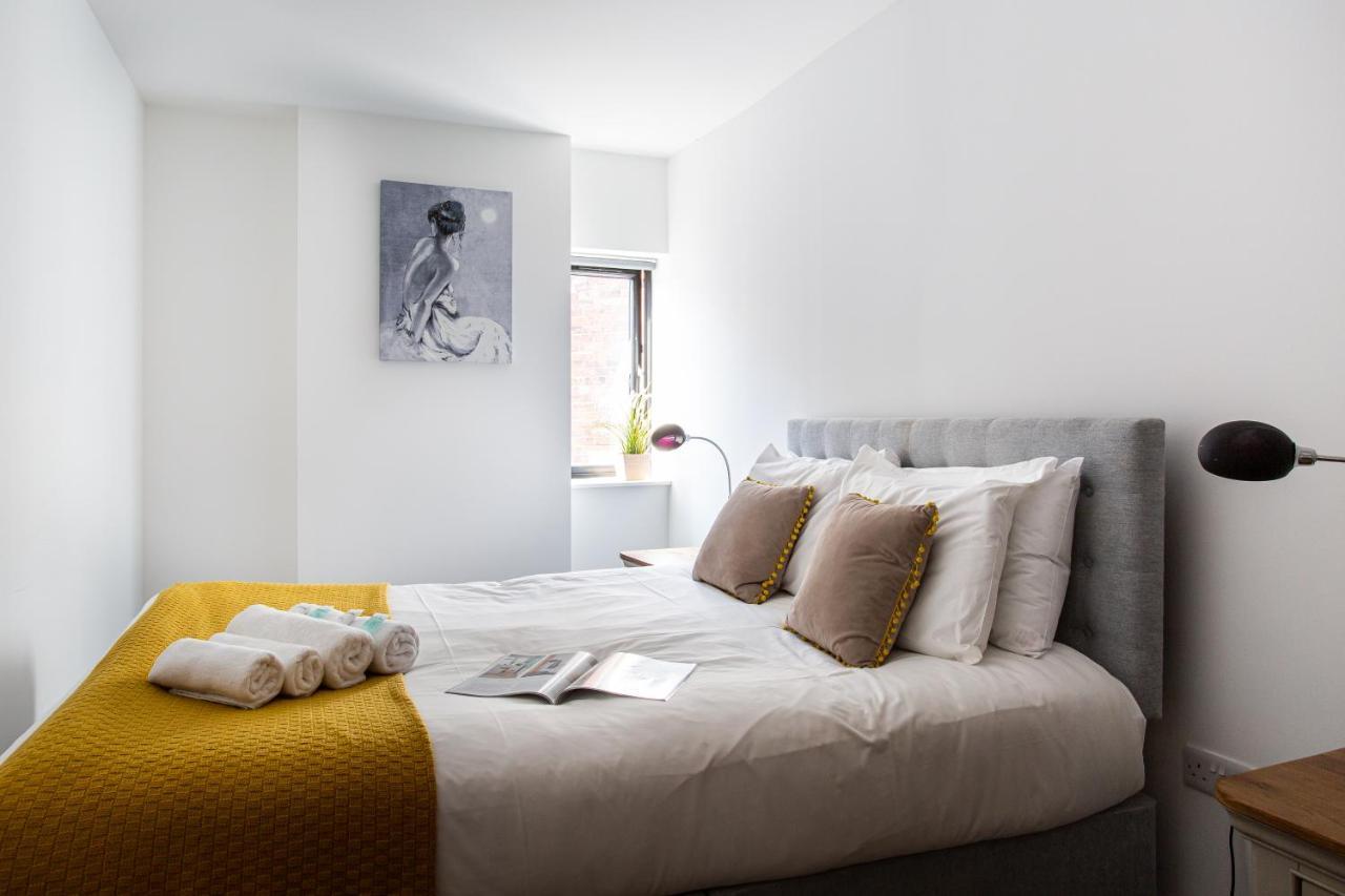 Modern Luxury Apartment, Sleeps 6, Best Location Belfast Exteriör bild
